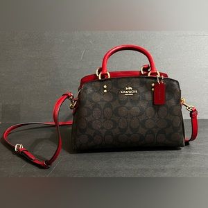 Coach mini Lillie Carryall in signature canvas